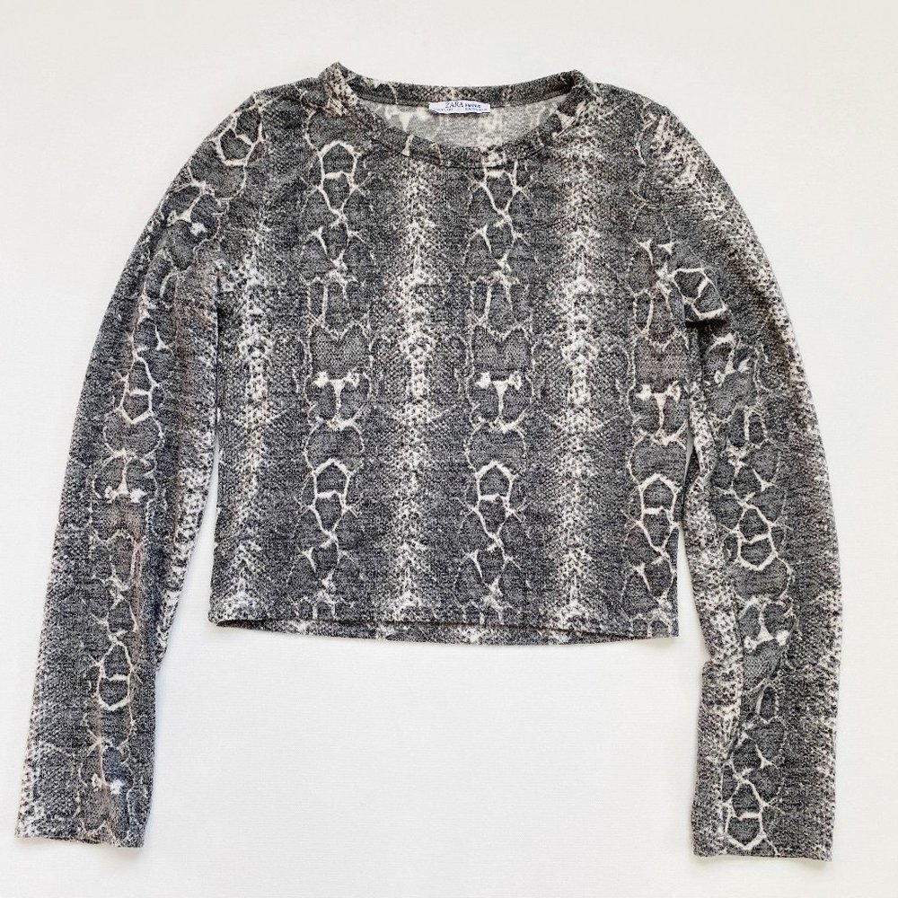 Zara Soft Touch Snakeskin Print Crop Sweater L